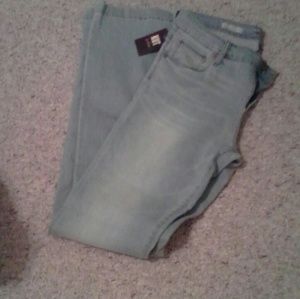Size eight chrissy new with tags kut jeans